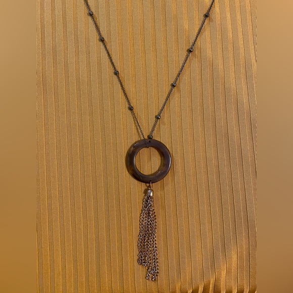 Mustard Shift Dress | L | Yellow, Flared Sleeves, Detachable Necklace - Picture 3 of 6